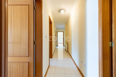 Apartamento T3 para Venda em Castêlo da Maia