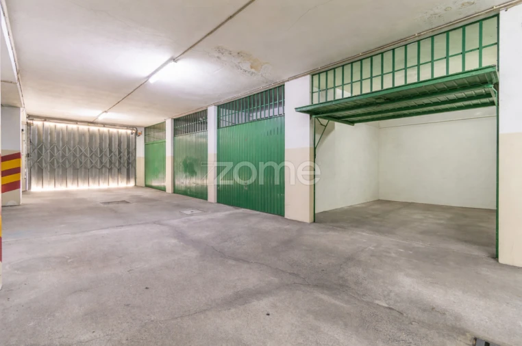 Apartamento T3 para Venda em Castêlo da Maia Foto 33