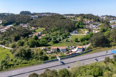Terreno para Venda em Vilar de Andorinho