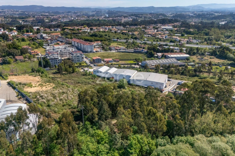 Terreno para Venda em Vilar de Andorinho Foto 5