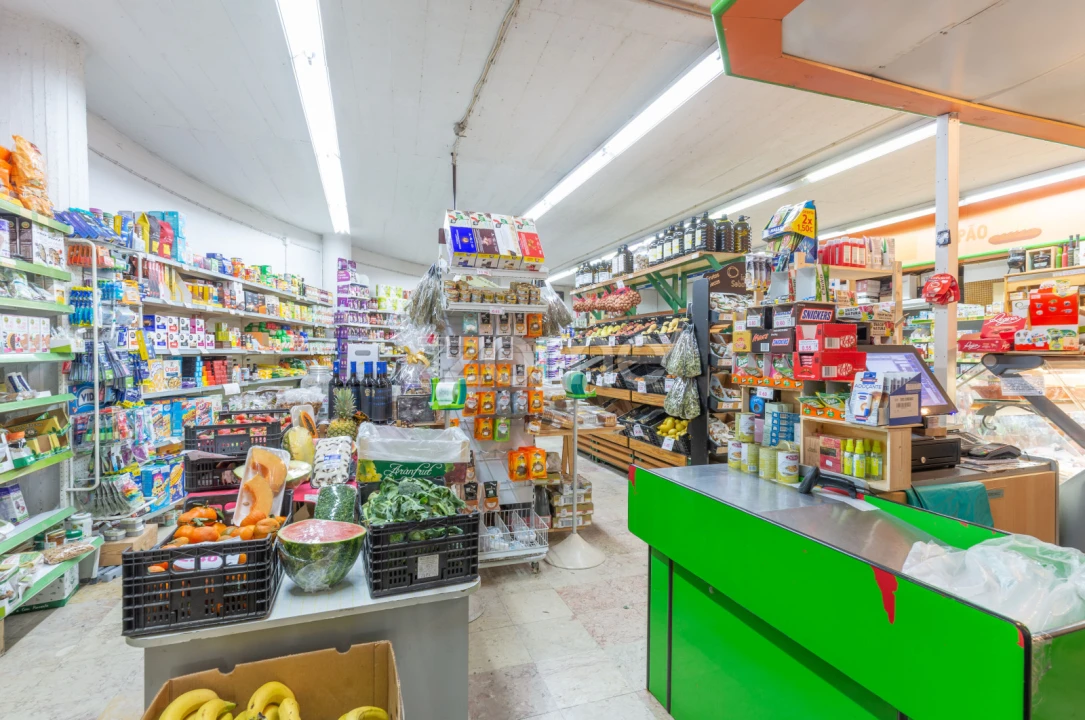 Negócio para Trespasse em Rio de Mouro Foto 22