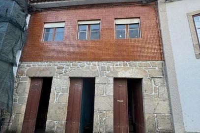 Moradia T7 para Venda em Salzedas