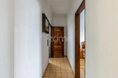 Moradia T6 para Venda em Pontinha e Famões