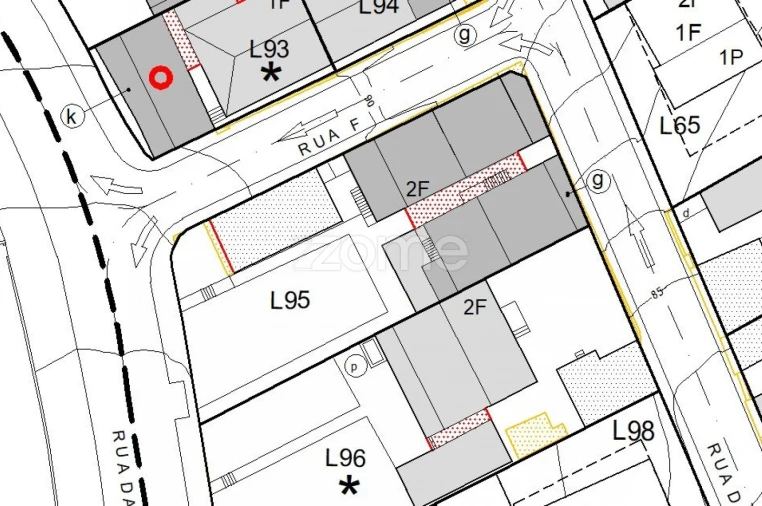 Moradia T6 para Venda em Pontinha e Famões Planta 1