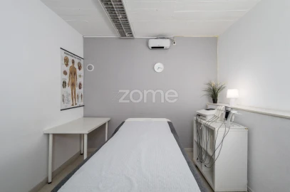 Negócio para Trespasse em Queluz e Belas