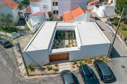Moradia T2 para Venda em Alcabideche