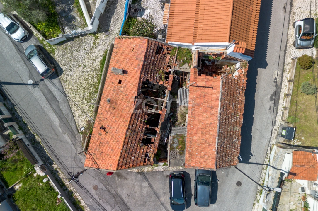 Moradia T2 para Venda em Alcabideche Foto 3