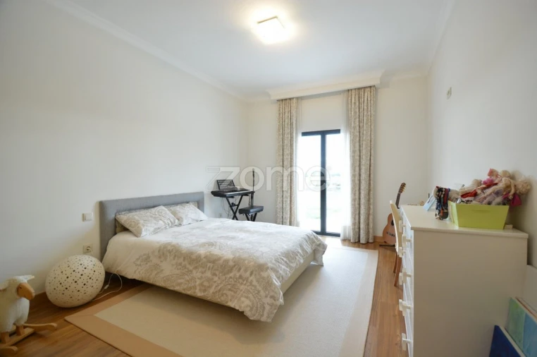Moradia T3 para Venda em Marvila, Ribeira Santarém, São Salvador, São Nicolau Foto 13