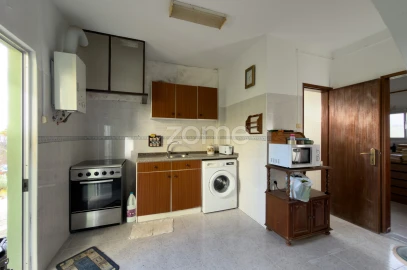 Moradia T3 para Venda em Póvoa de Santo Adrião e Olival Basto