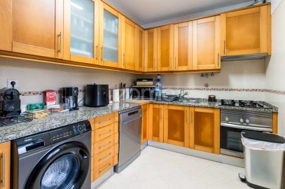 Moradia T3 para Venda em Póvoa de Santo Adrião e Olival Basto