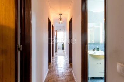 Moradia T3 para Venda em Póvoa de Santo Adrião e Olival Basto