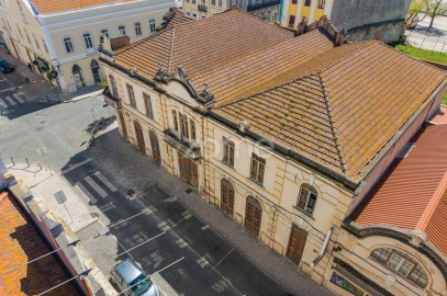 Terreno Comércio / Armazém para Venda em Buarcos