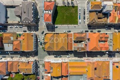 Terreno Comércio / Armazém para Venda em Buarcos