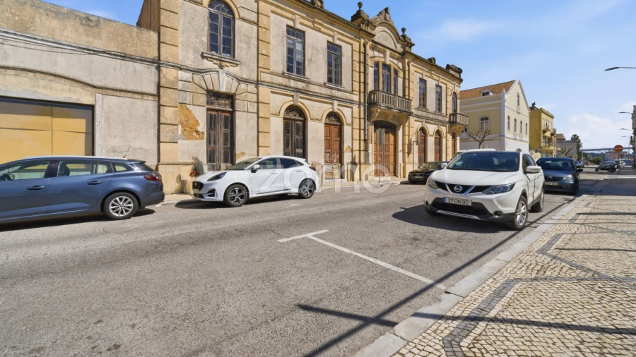 Terreno Comércio / Armazém para Venda em Buarcos