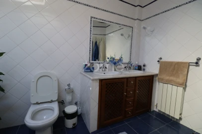 Moradia T5 para Venda em Oliveira do Hospital e São Paio de Gramaços