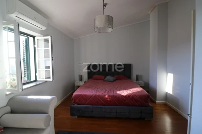 Moradia T5 para Venda em Oliveira do Hospital e São Paio de Gramaços