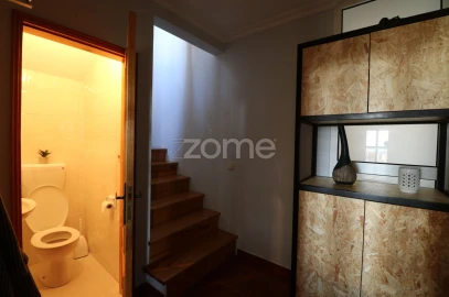 Moradia T5 para Venda em Oliveira do Hospital e São Paio de Gramaços