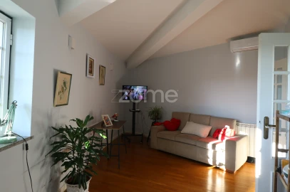 Moradia T5 para Venda em Oliveira do Hospital e São Paio de Gramaços