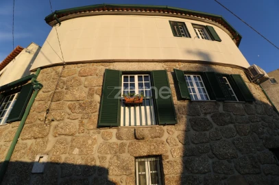 Moradia T5 para Venda em Oliveira do Hospital e São Paio de Gramaços