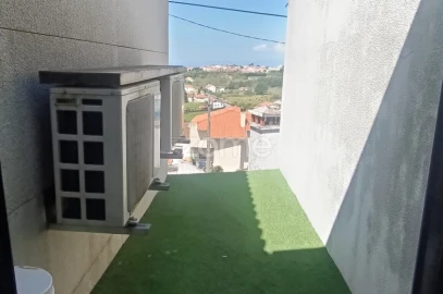 Moradia T5 para Venda em Oliveira do Hospital e São Paio de Gramaços