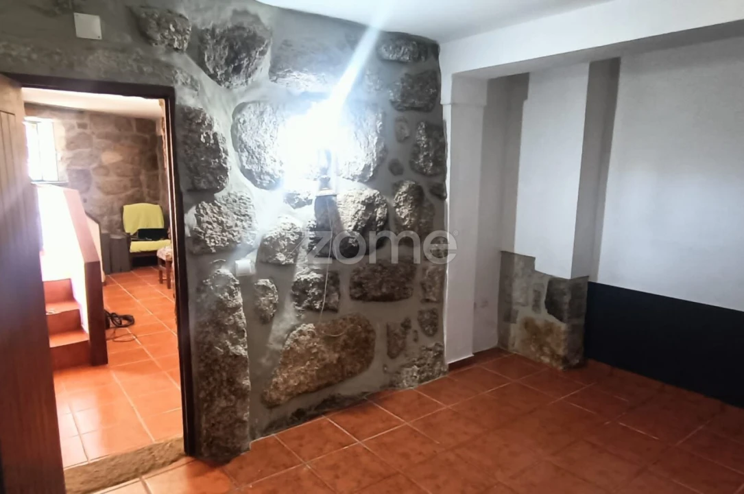 Moradia T5 para Venda em Oliveira do Hospital e São Paio de Gramaços Foto 60
