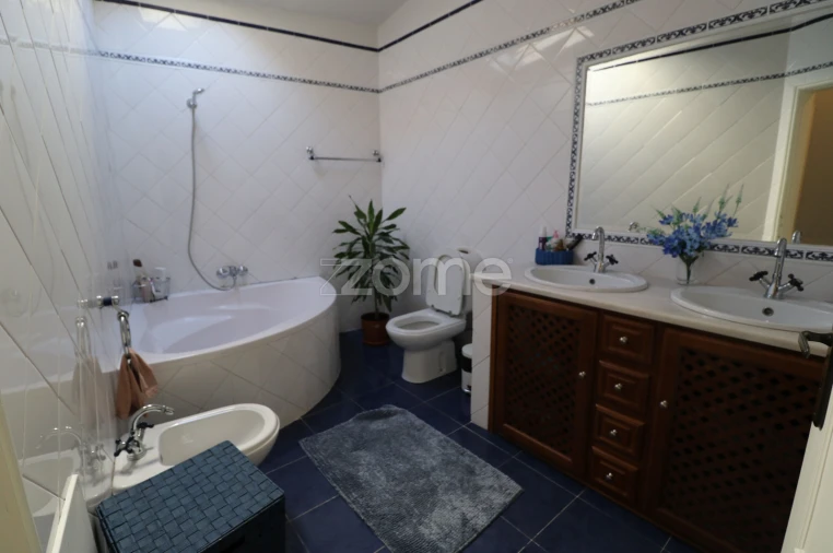 Moradia T5 para Venda em Oliveira do Hospital e São Paio de Gramaços Foto 29