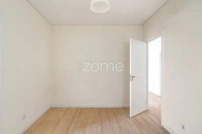 Apartamento T3 para Venda em Queluz e Belas