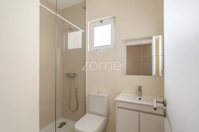 Apartamento T3 para Venda em Queluz e Belas