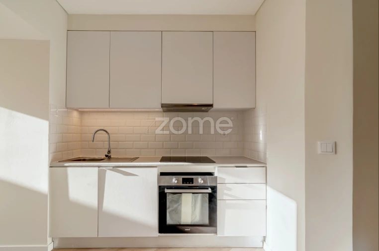 Apartamento T3 para Venda em Queluz e Belas Foto 4