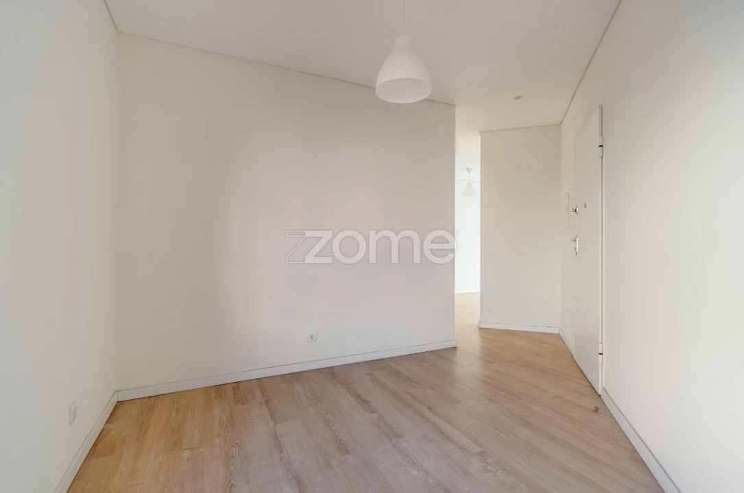 Apartamento T3 para Venda em Queluz e Belas Foto 7