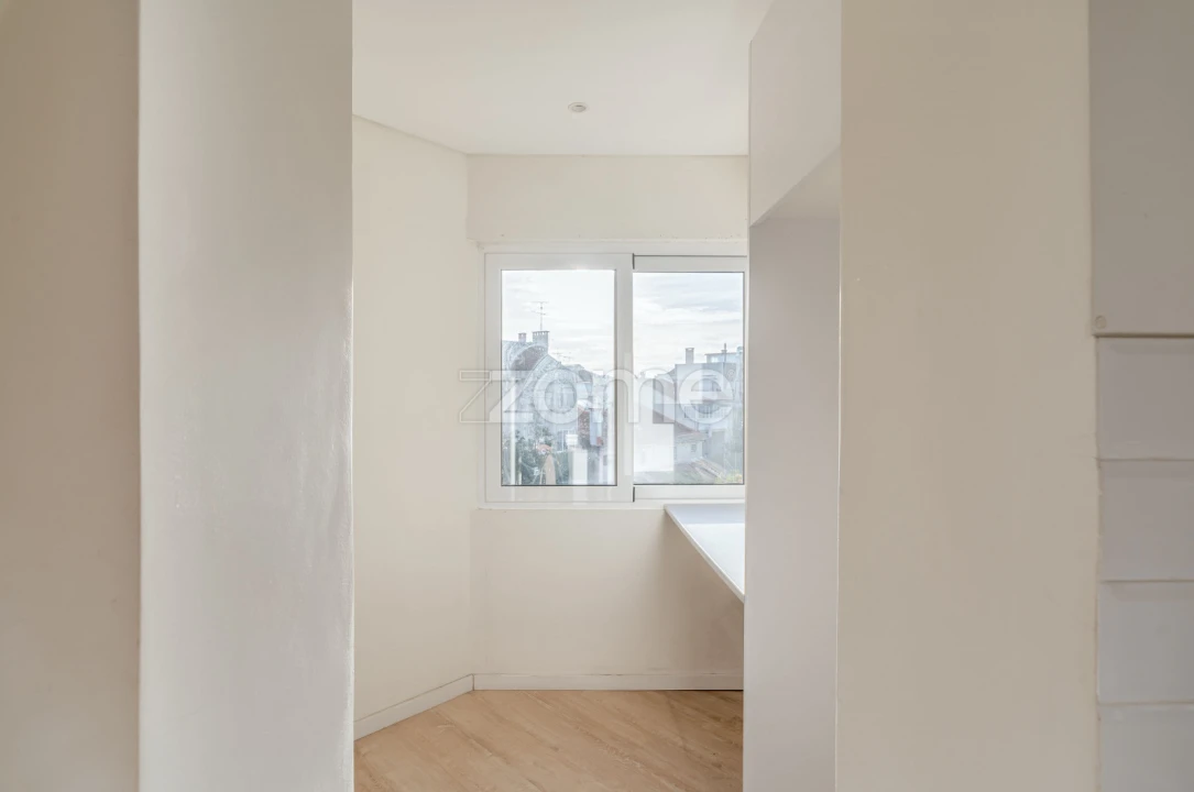 Apartamento T3 para Venda em Queluz e Belas Foto 6