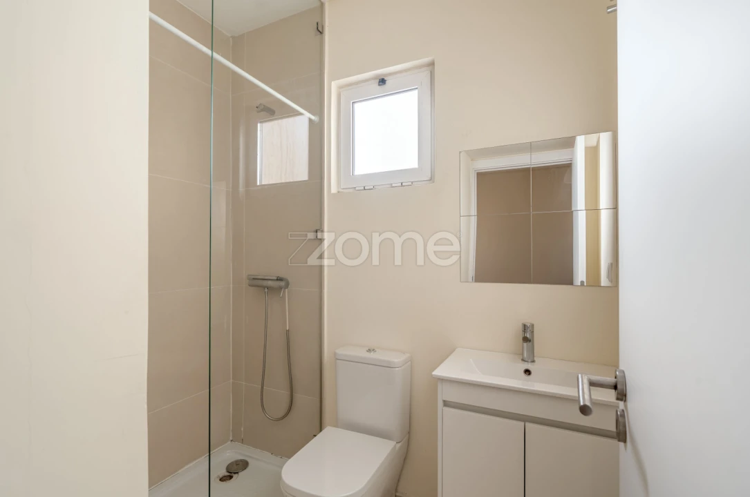 Apartamento T3 para Venda em Queluz e Belas Foto 13
