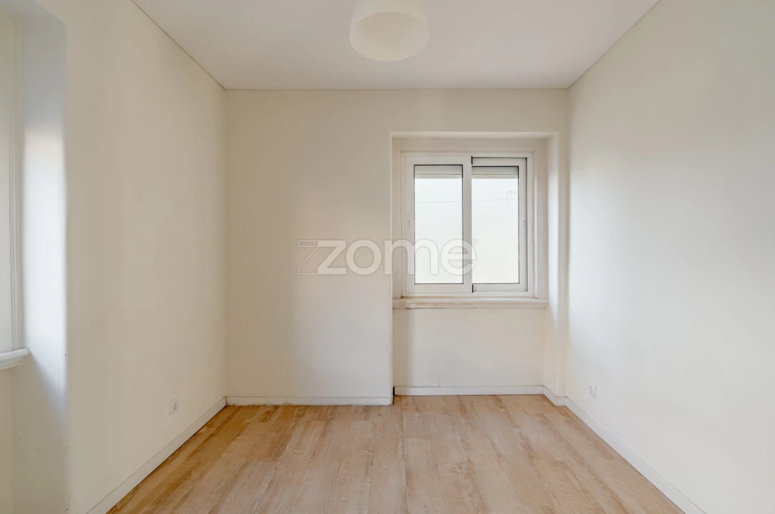 Apartamento T3 para Venda em Queluz e Belas Foto 15