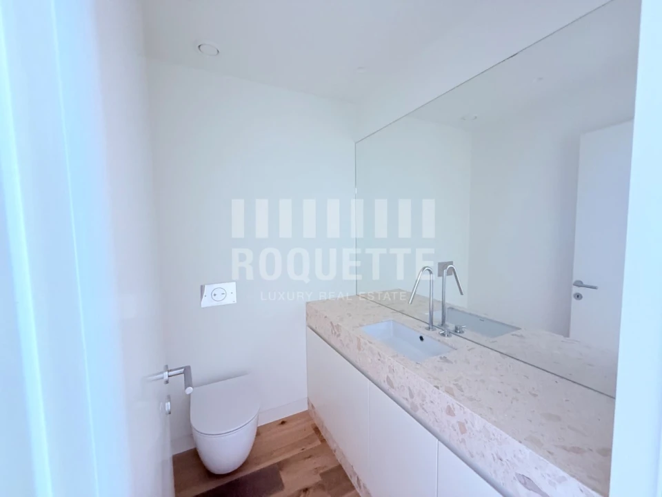 Apartamento T2 para Venda em Aldoar, Foz do Douro e Nevogilde Foto 8