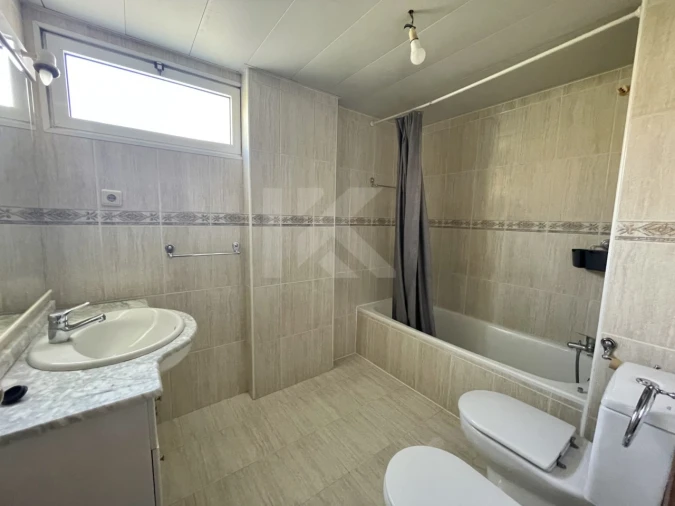 Apartamento T3 para Arrendamento em São Martinho Foto 25