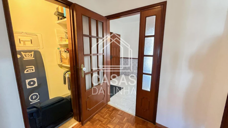 Apartamento T2 para Arrendamento em Massamá e Monte Abraão Foto 15