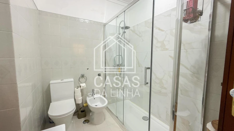 Apartamento T2 para Arrendamento em Massamá e Monte Abraão Foto 4