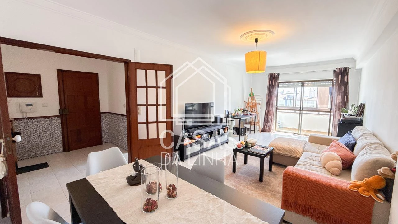 Apartamento T2 para Arrendamento em Massamá e Monte Abraão Foto 1