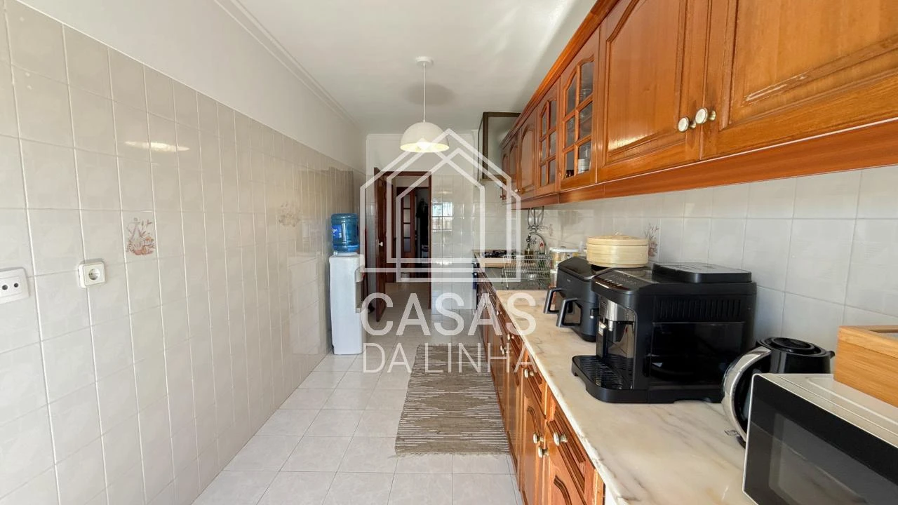 Apartamento T2 para Arrendamento em Massamá e Monte Abraão Foto 11