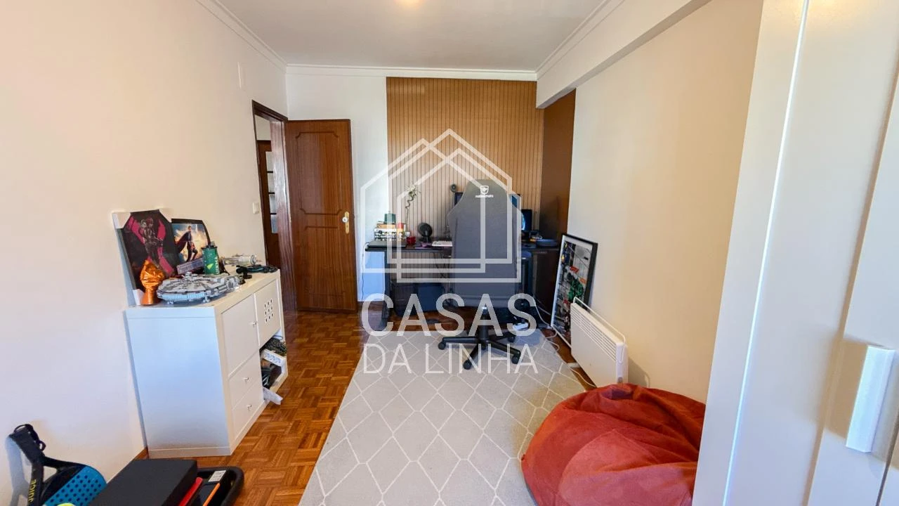 Apartamento T2 para Arrendamento em Massamá e Monte Abraão Foto 21