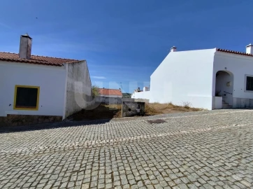 Terreno para Venda em Amieira e Alqueva