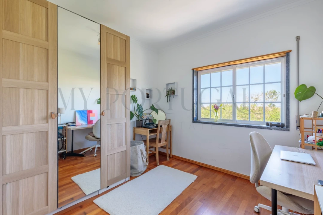 Moradia T5 para Venda em Santo Isidoro Foto 10