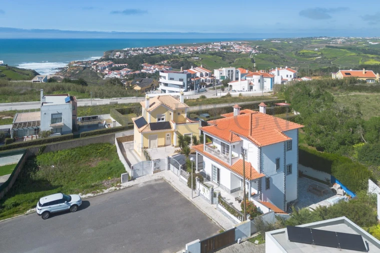 Moradia T5 para Venda em Santo Isidoro Foto 3