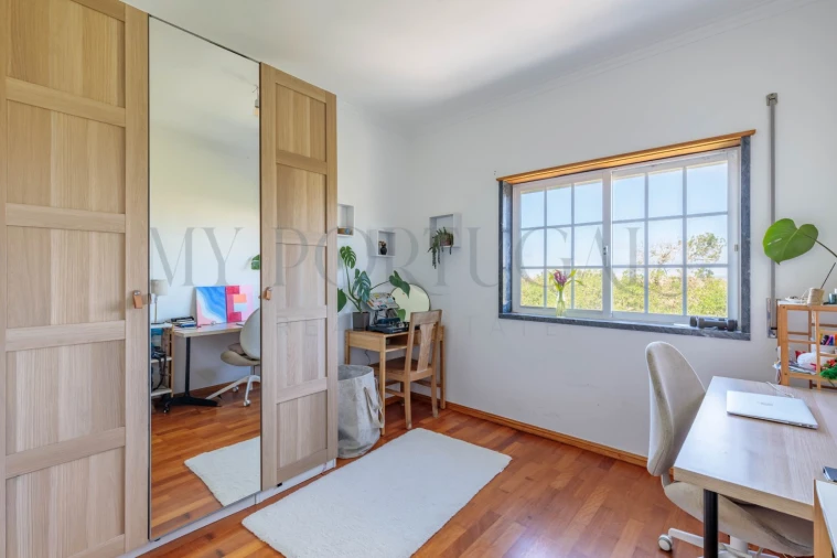 Moradia T5 para Venda em Santo Isidoro Foto 10