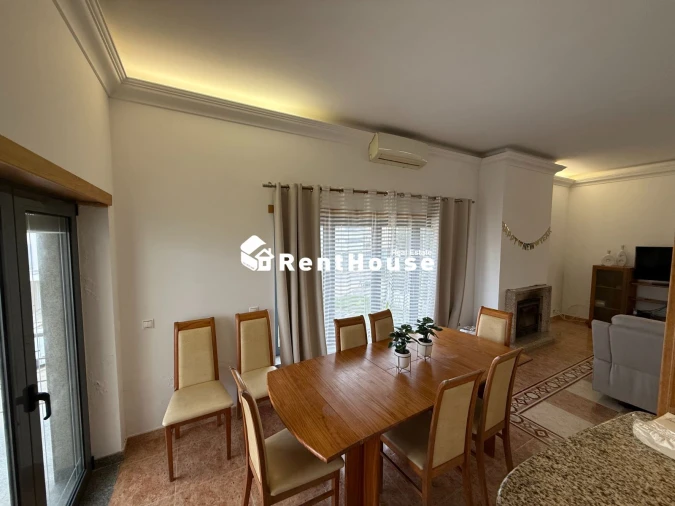 Moradia T4 para Venda em Buarcos Foto 10