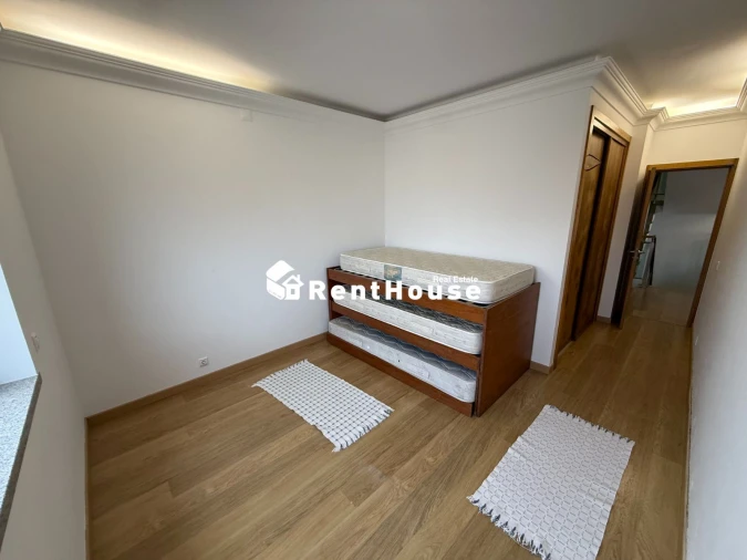 Moradia T4 para Venda em Buarcos Foto 20