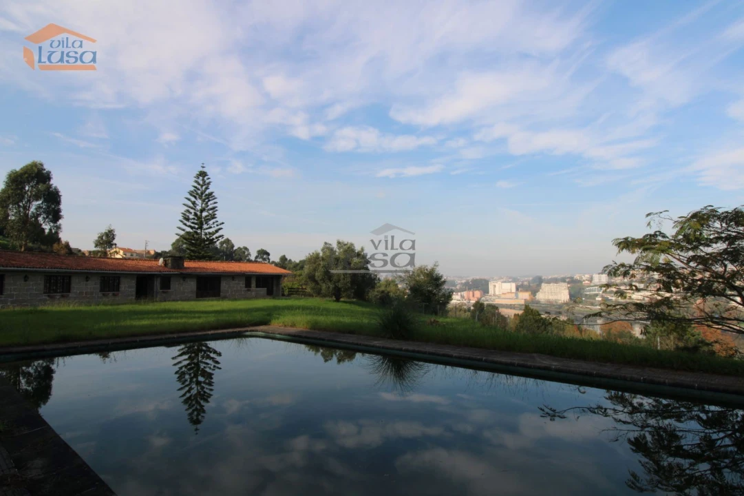 Moradia T5 para Venda em Oliveira do Douro Foto 7