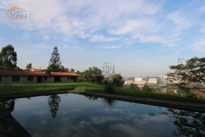 Moradia T5 para Venda em Oliveira do Douro