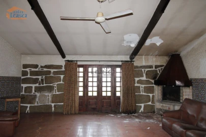 Moradia T5 para Venda em Oliveira do Douro