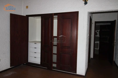 Moradia T5 para Venda em Oliveira do Douro